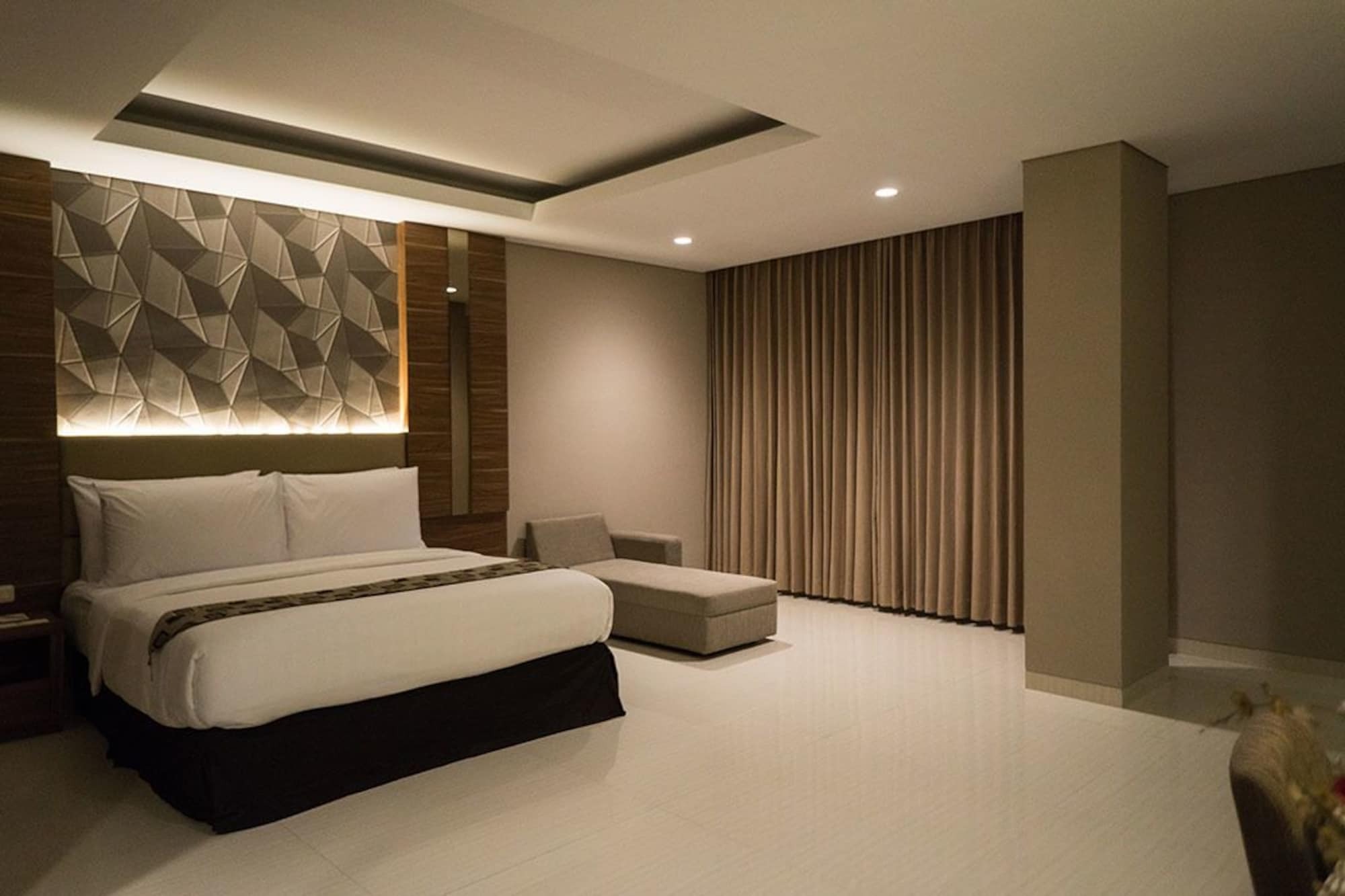 Novena Hotel Bandung Lembang Exterior photo